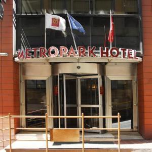 Taksim Metropark Hotel