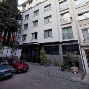 Cihangir Hotel