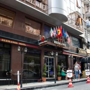 Hermanos Hotel