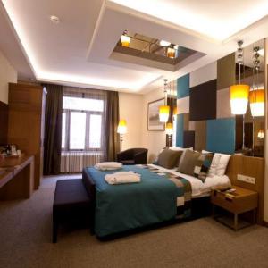 Collage Pera Hotel