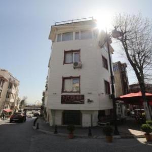 Rose Bouquets Hotel