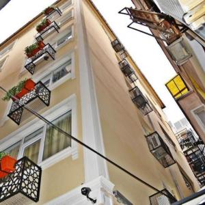 Alyon Hotel taksim 