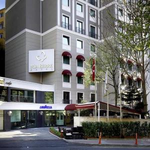 Mia Berre Hotels
