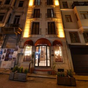 The Pera Hotel