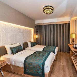 Aybar Hotel