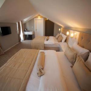 BESt GARDEN HOtEL