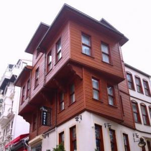 Elyka Hotel