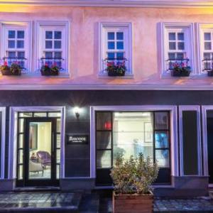 Meroddi La Porta Hotel 