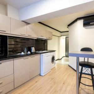 Global Suites Hotel