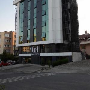 On4 Rooms & Suites
