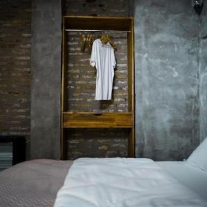 Roya Rooms