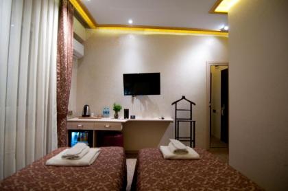 Grand Ambiance Hotel - image 16