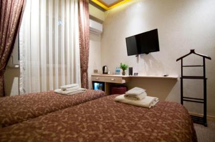 Grand Ambiance Hotel - image 17