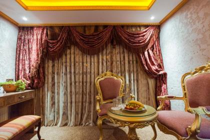 Grand Ambiance Hotel - image 3
