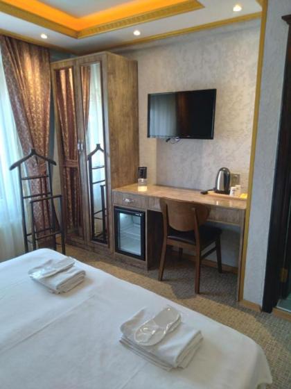 Grand Ambiance Hotel - image 9
