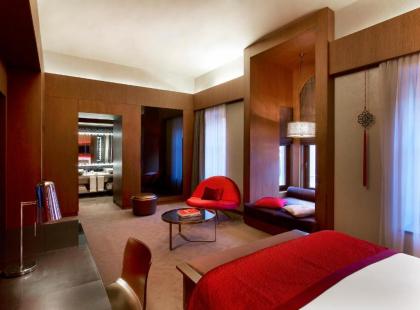 W Istanbul - image 5
