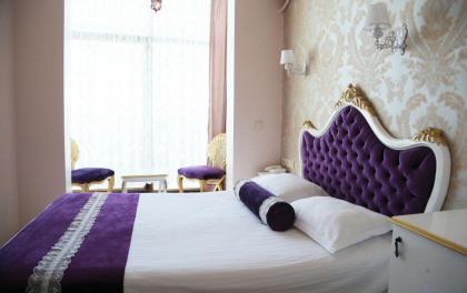 Romantic Hotel Istanbul - image 3
