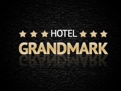 Grand Mark Hotel - image 13