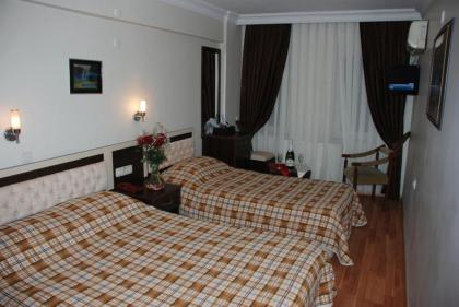 Grand Mark Hotel - image 14