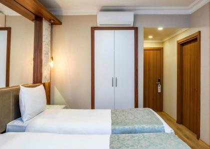Kupeli Hotel - image 12