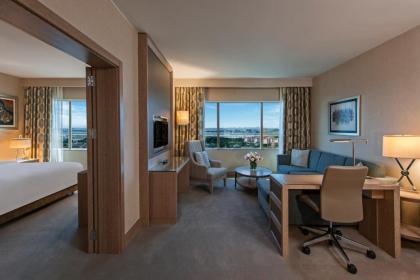 Renaissance by Marriott Polat Istanbul Hotel - image 10