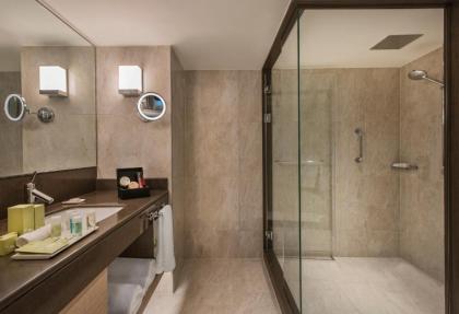 Renaissance by Marriott Polat Istanbul Hotel - image 15