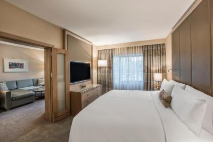 Renaissance by Marriott Polat Istanbul Hotel - image 20