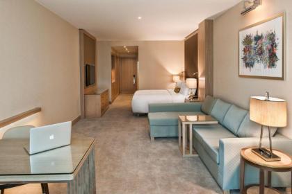 Renaissance by Marriott Polat Istanbul Hotel - image 4