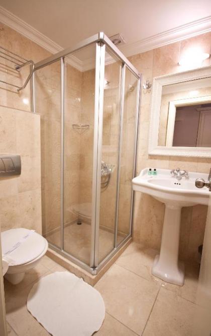 Hotel Evsen - image 11