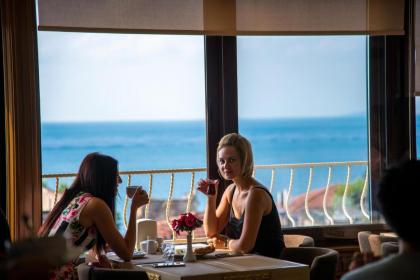 Kaftan Hotel - image 12