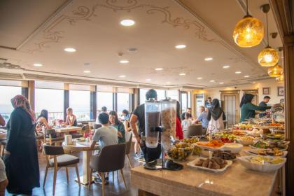 Kaftan Hotel - image 13