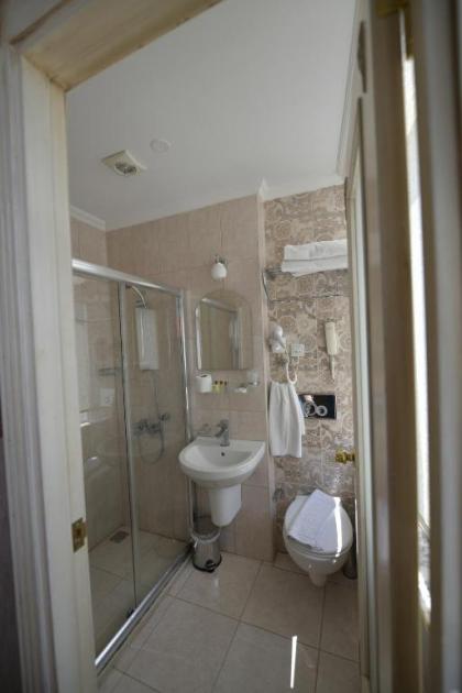 Kaftan Hotel - image 7