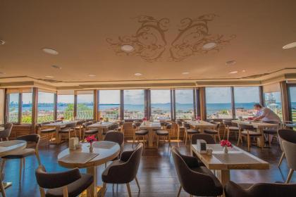 Kaftan Hotel - image 9