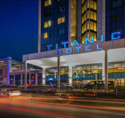 Titanic Port Bakirkoy - image 8