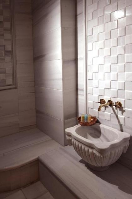 Darussaade Istanbul Hotel - image 13