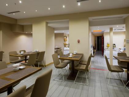 Hotel Olimpiyat - image 17