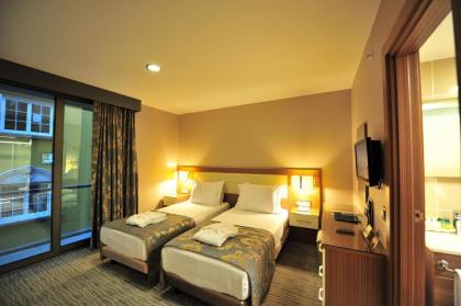 Hotel Olimpiyat - image 2