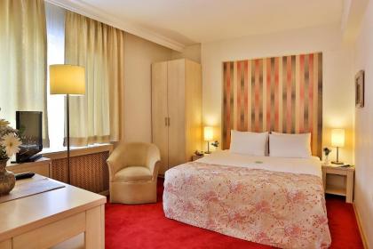 Barin Hotel - image 2