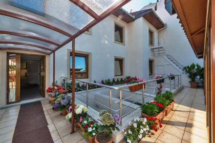 Zeynep Sultan Hotel - image 9