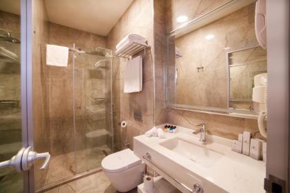 Erboy Hotel - image 28