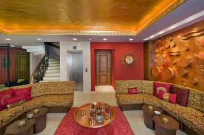 Ferman Hotel - image 11