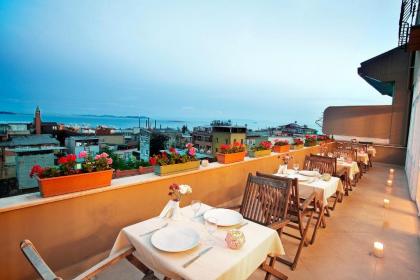 Hotel Sumengen - image 12
