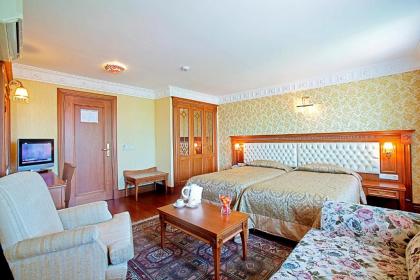 Hotel Sumengen - image 17