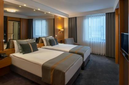 Tan Hotel - Special Category - image 6