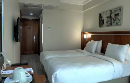 Orka Royal Hotel - image 13
