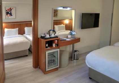 Orka Royal Hotel - image 19