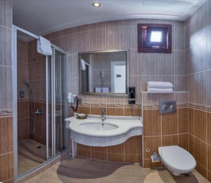 Green Anka Hotel - image 8