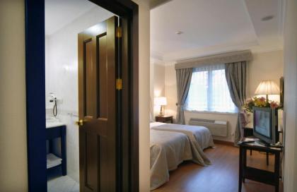 Hotel Daphne - image 18