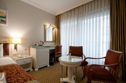 Taksim Metropark Hotel - image 19