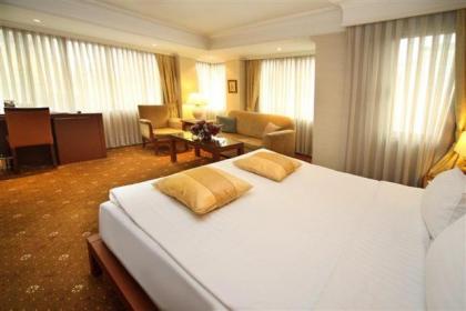 Cartoon Hotel - image 4